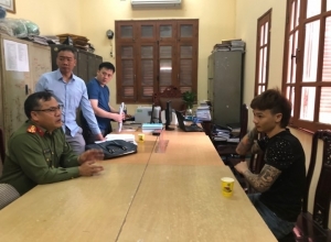 lai lich it ai biet cua kha    banh