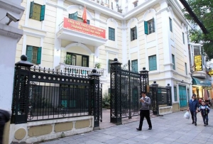 ha noi cam phat truc tiep hinh anh buoi tiep cong dan
