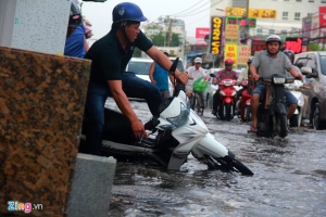 dinh trieu cuong o sai gon vuot muc bao dong 3
