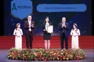 bao hiem aaa duoc vinh danh tai giai thuong top 10 thuong hieu dan dau viet nam nam 2022