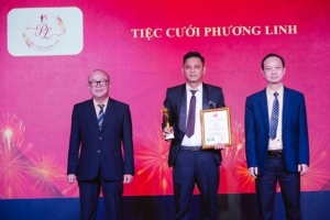 tiec cuoi phuong linh vinh du dat  huy chuong vang san pham   dich vu cuoi hoi tron goi uy tin chat luong quoc gia 2026