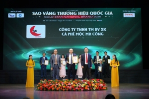 ca phe moc mr  cong   san pham ca phe tui loc vinh danh top 10 thuong hieu tin dung quoc gia