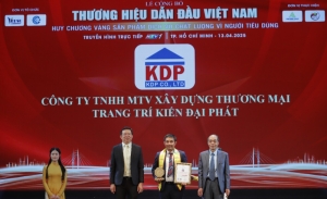 kien dai phat khang dinh chat luong vuot troi vinh du huy chuong vang vi khach hang tren song htv1 tu nha hat ben thanh
