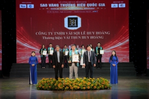 chuc mung vai thun huy hoang xuat sac lot  top 10 thuong hieu manh hang dau quoc gia 2024