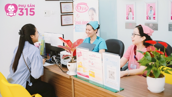 lam me la hanh trinh thieng lieng   phu san 315 luon dong hanh trong tung khoanh khac