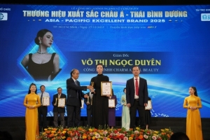 vo thi ngoc duyen   nu doanh nhan tre ban linh kien tao gia tri ben vung cho nganh lam dep viet