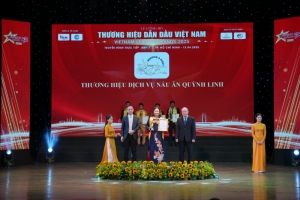 dich vu nau an quynh linh don vi tien phong dua dich vu nau an va trang tri tiec tron goi phu song cac tinh mien tay va khu vuc phia nam