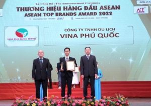 vina phu quoc travel duoc vinh danh top 10 thuong hieu manh asean 2022