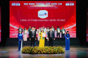 he thong anh ngu quoc te star edu tu hao nhan danh hieu  top 10 sao vang thuong hieu quoc gia nam 2024